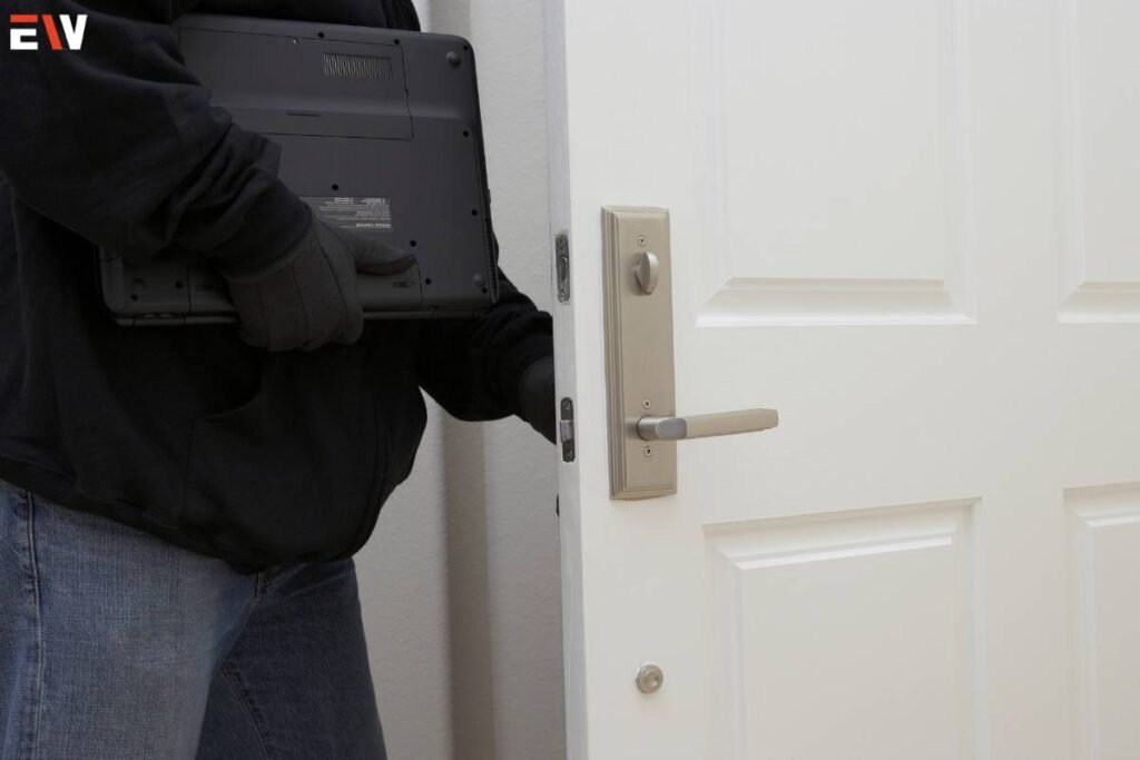 Small Business Owners: What If You Just Find Out that A Burglar Has Just Raided Your Store?