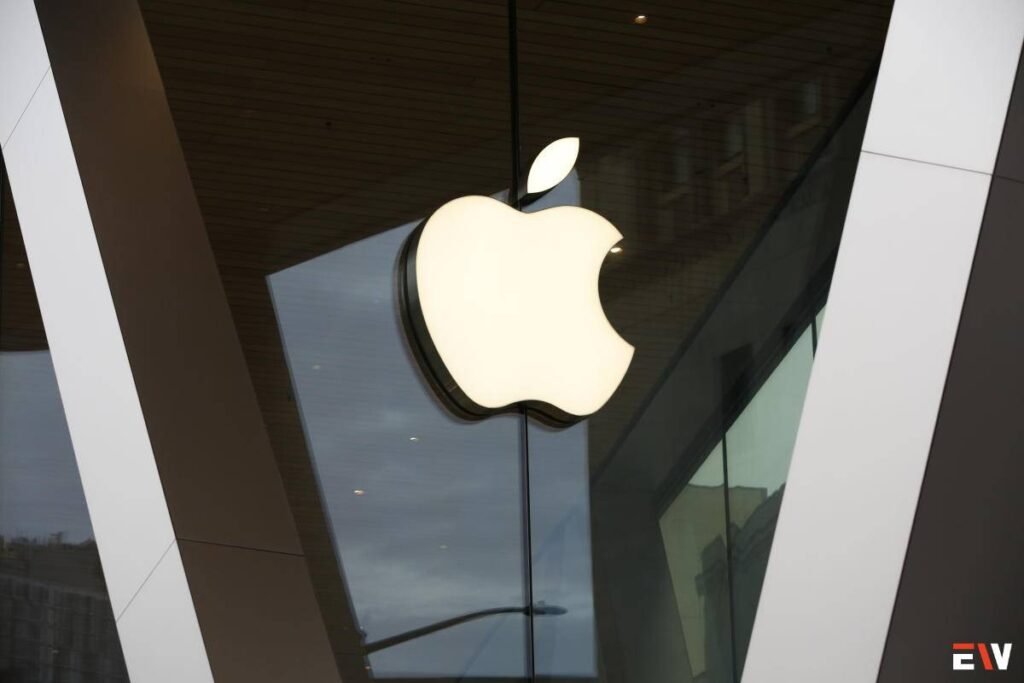Apple Ventures into Generative AI: A Peek into the Future of iOS and Mac