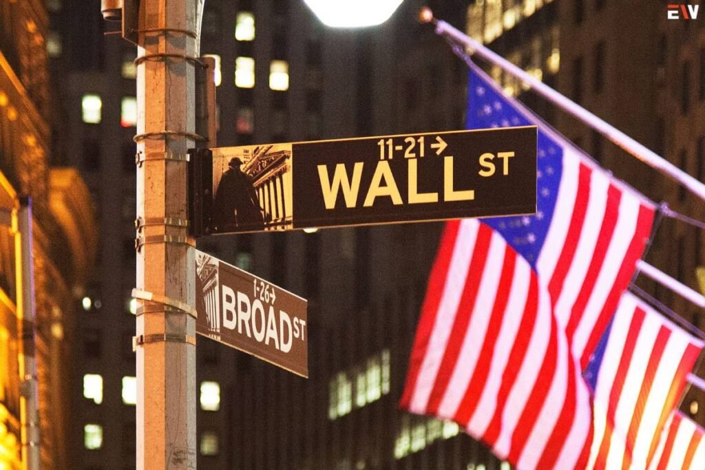 U.S. Economy Surpasses Expectations with Strong Q3 Growth