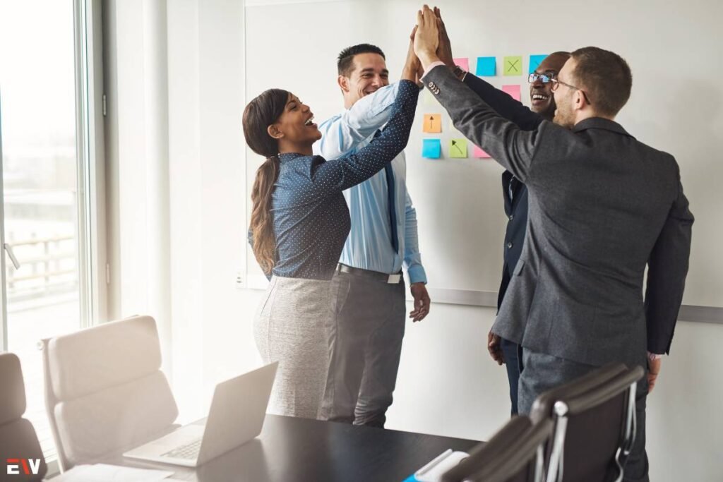 How Servant Leadership Inspires Teams and Fosters Success?