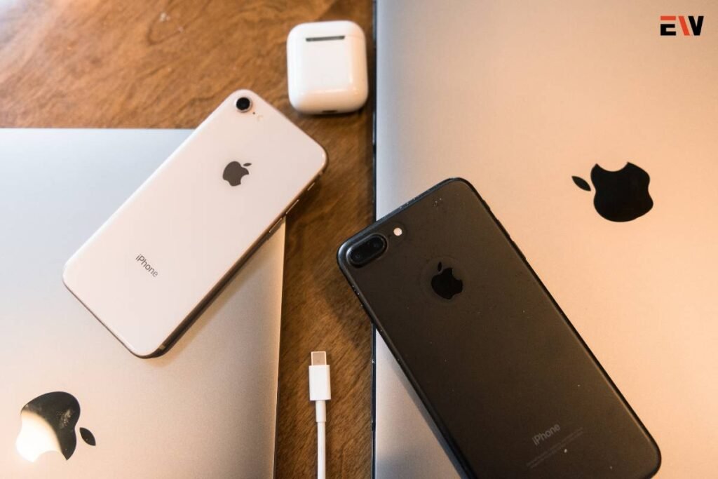 Apple to Embrace RCS, Bringing iMessage Features to Android