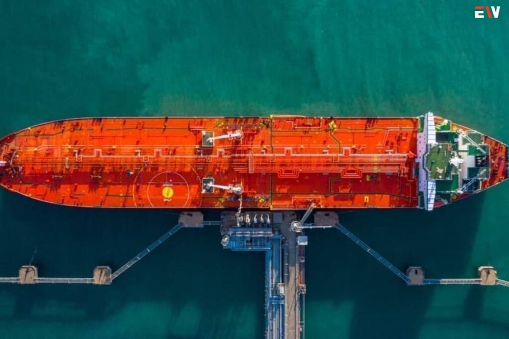 Oil Prices Dip 1% Amid Eased Shipping Concerns in the Red Sea