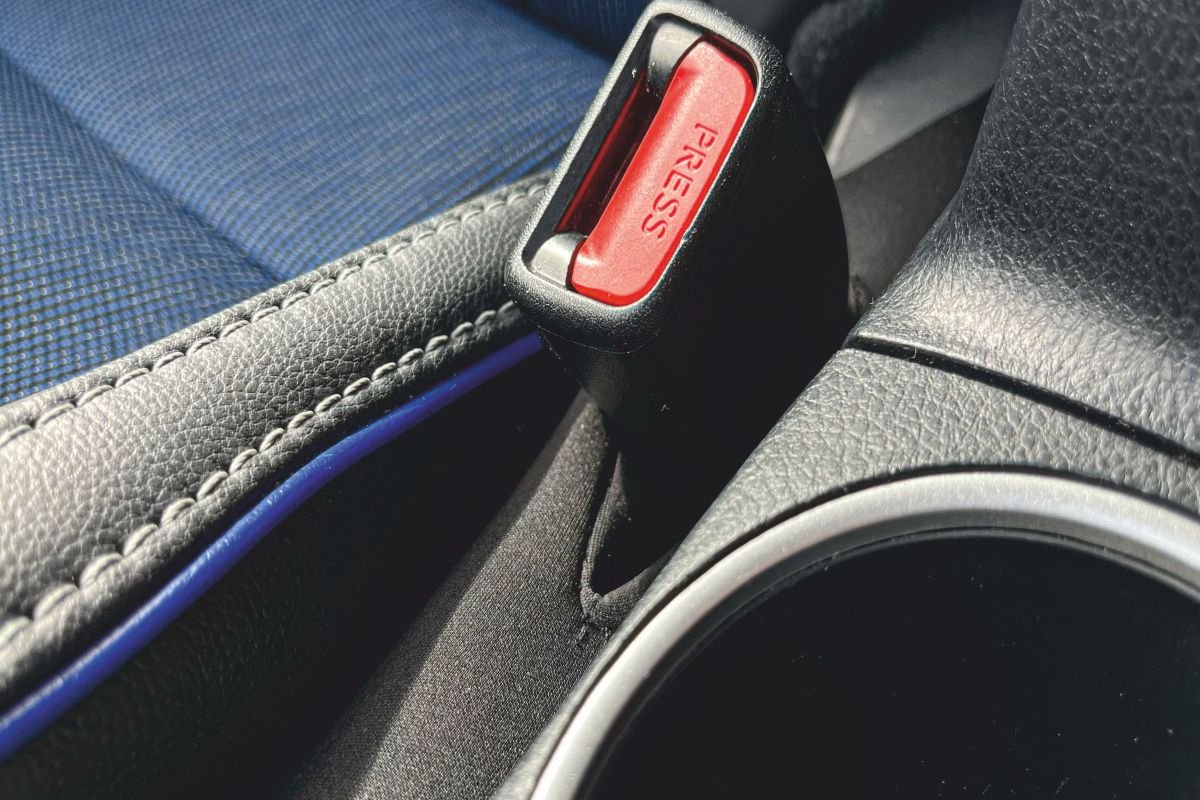 How Drop Stop Revolutionized Car Interior Accessories? | Enterprise Wired