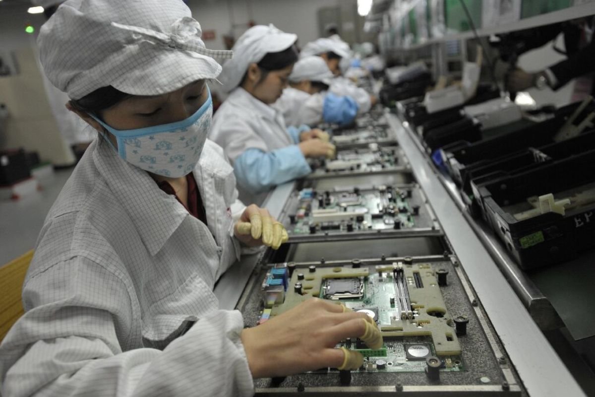 Foxconn Hires 50,000 for iPhone 16 Production Amid China Challenges | Enterprise Wired