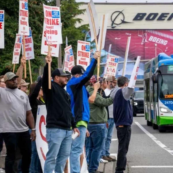 Boeing Freezes Hiring Amid Worker Strike and Cost-Cutting Measures