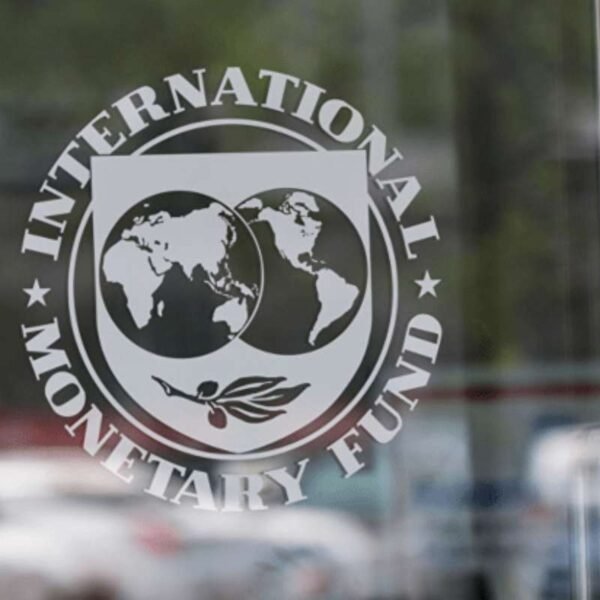 U.S. Economy to Drive Global Growth Amidst Risks, Says IMF