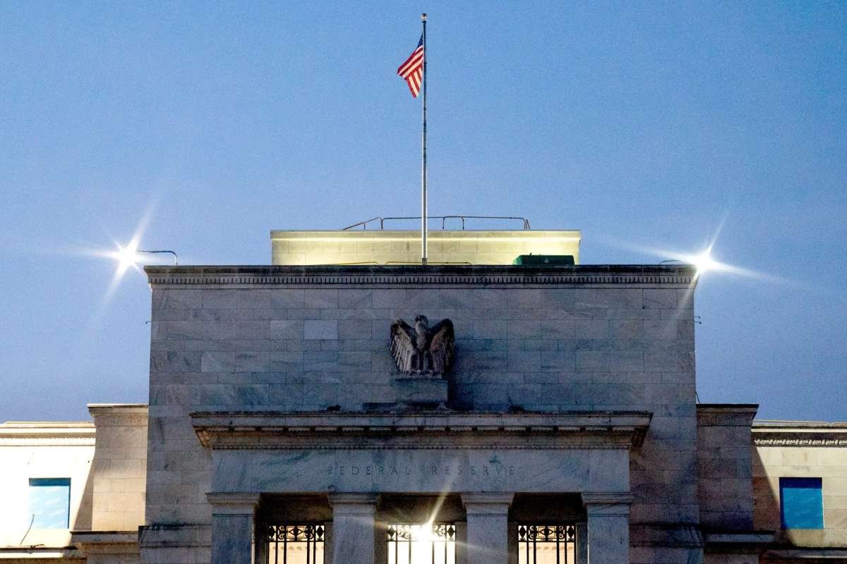 Banks and Business Groups Sue Federal Reserve Over Stress Test Transparency