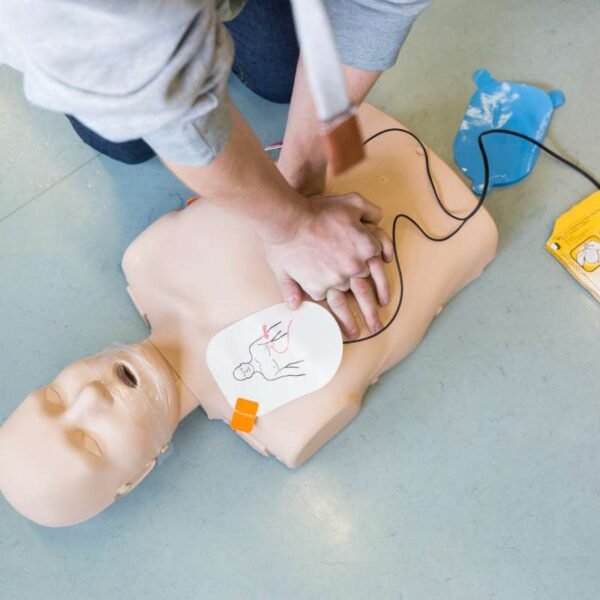 Emergency Medical Technology Course: Everything You Need to Know