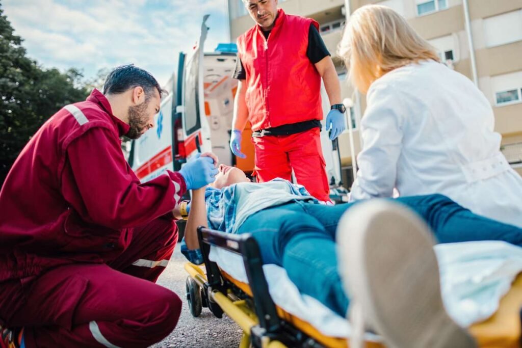 Emergency Medical Technology Course: Learn the Basics | Enterprise Wired