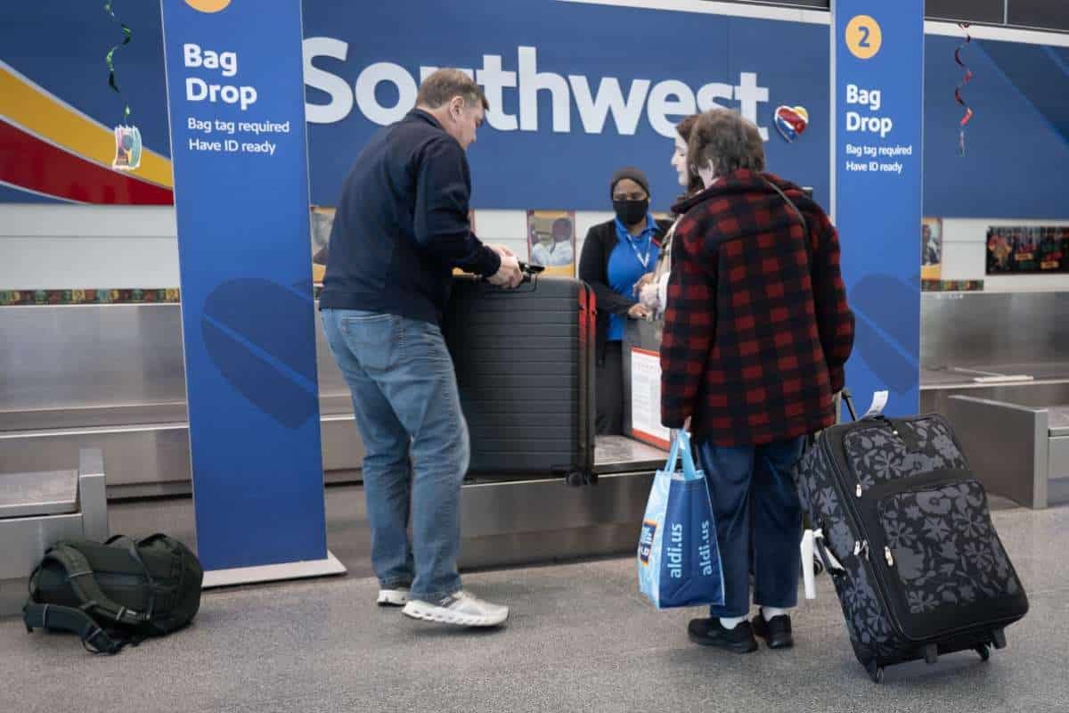 Southwest Airlines Adds First Checked Bag Fees May 28 | Enterprise Wired