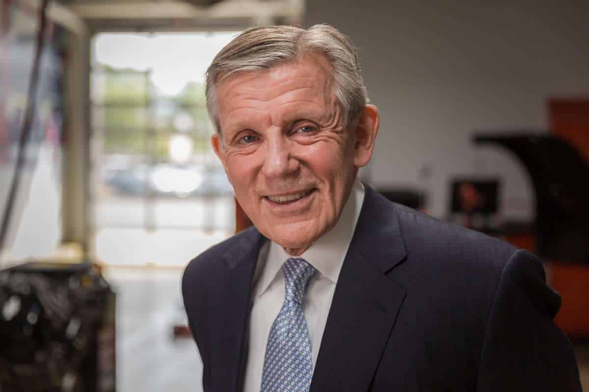 Oldest CEOs in the World Still Leading Top Companies | Enterprise Wired