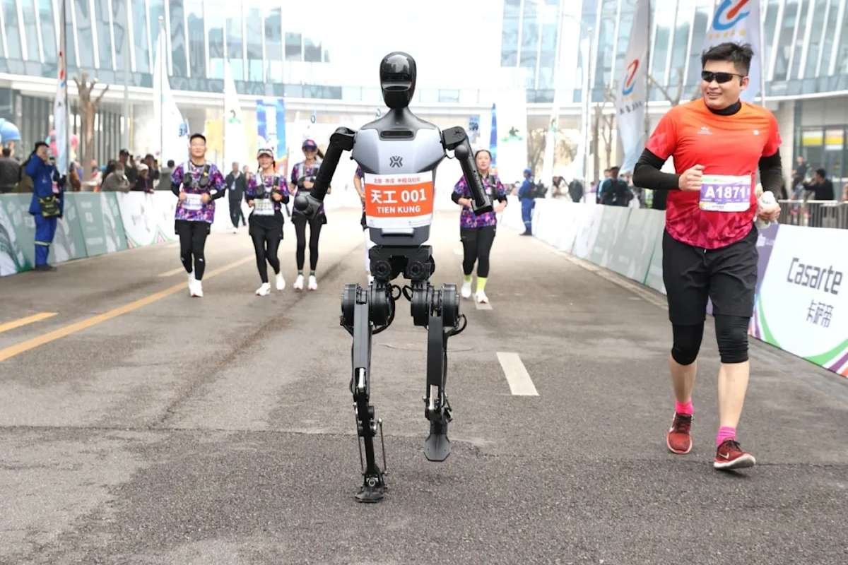 Noetix Robotics Surges After Marathon Breakthrough Win | Enterprise Wired