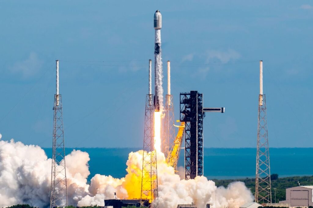 www.space.com