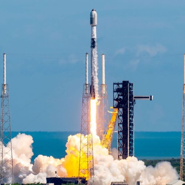 www.space.com