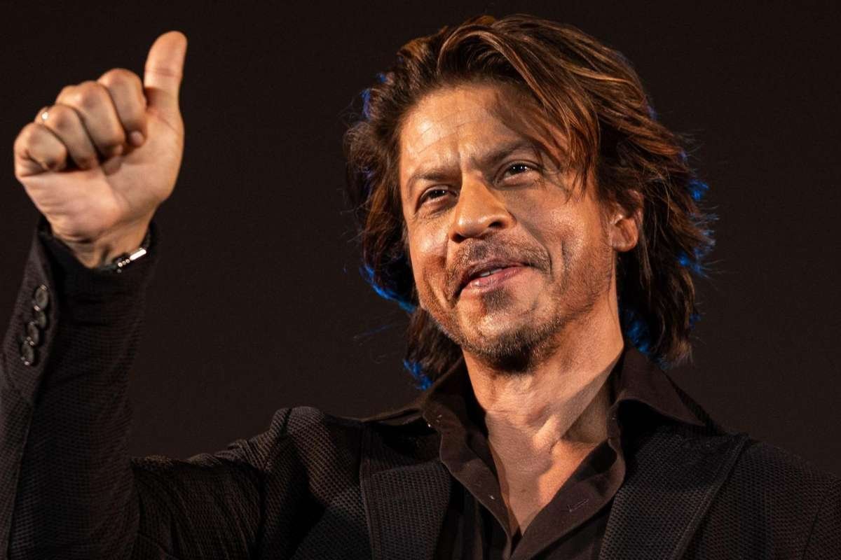 Top 20 Richest Actors in the World in 2025 | Enterprise Wired
