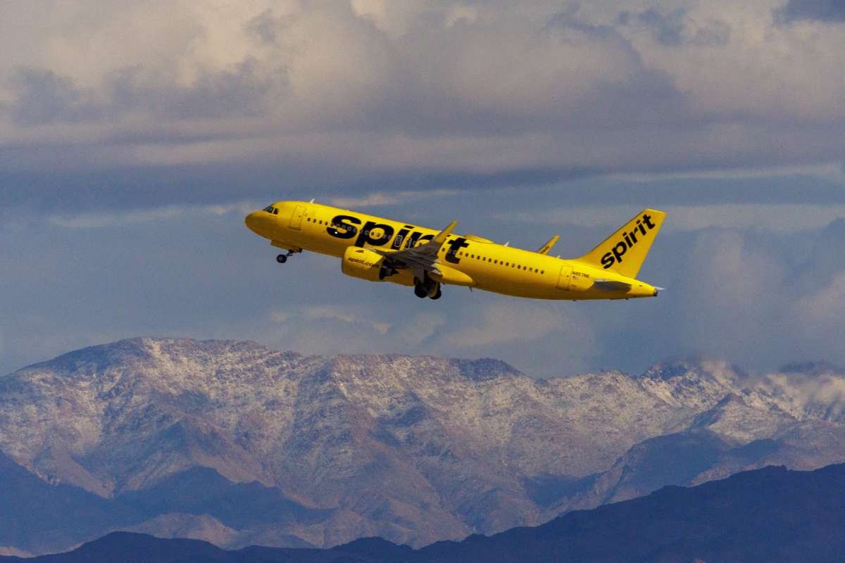 Spirit Airlines Slashes November Flights 25% Amid Turmoil | Enterprise Wired