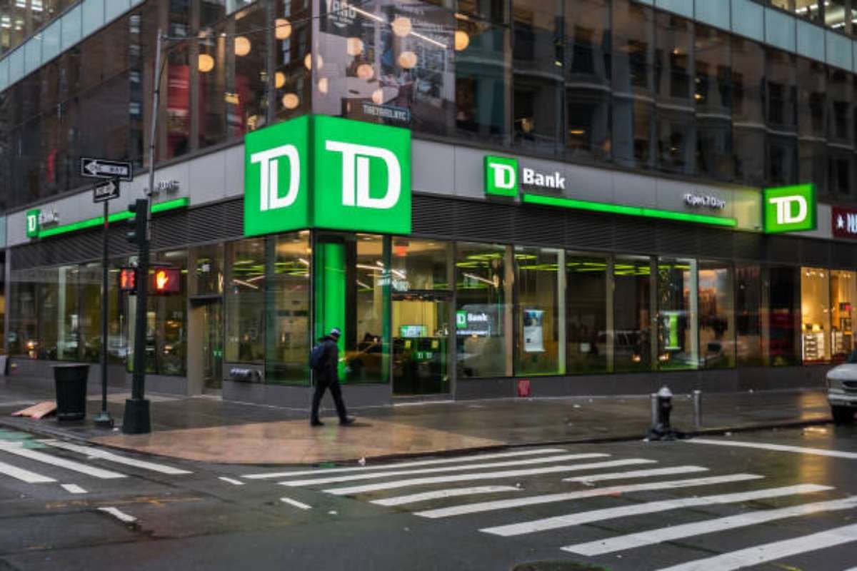 Top 20 Largest Banks in the World (2025): Ranked by Market Capitalization | Enterprise Wired