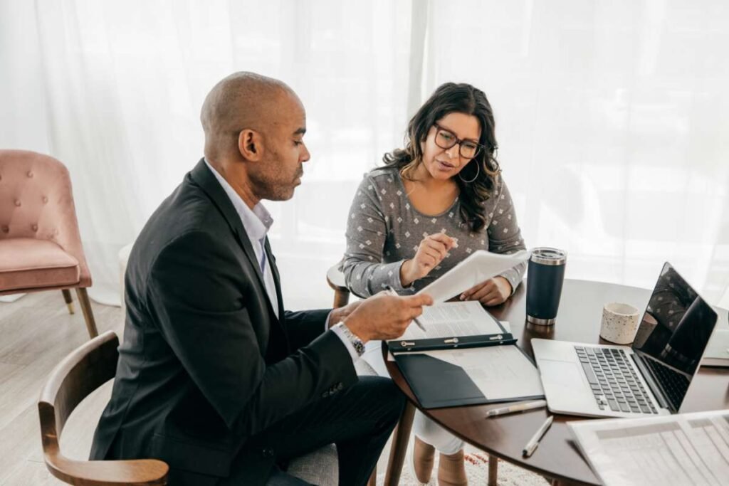 Democratic Leadership: Meaning, Characteristics, Benefits, and Challenges | Enterprise Wired