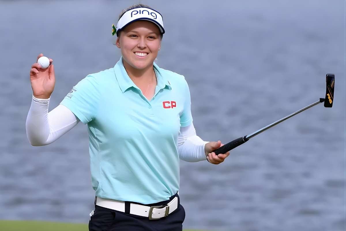 Top Beautiful Female Golfers Changing the Game 2026 | Enterprise Wired