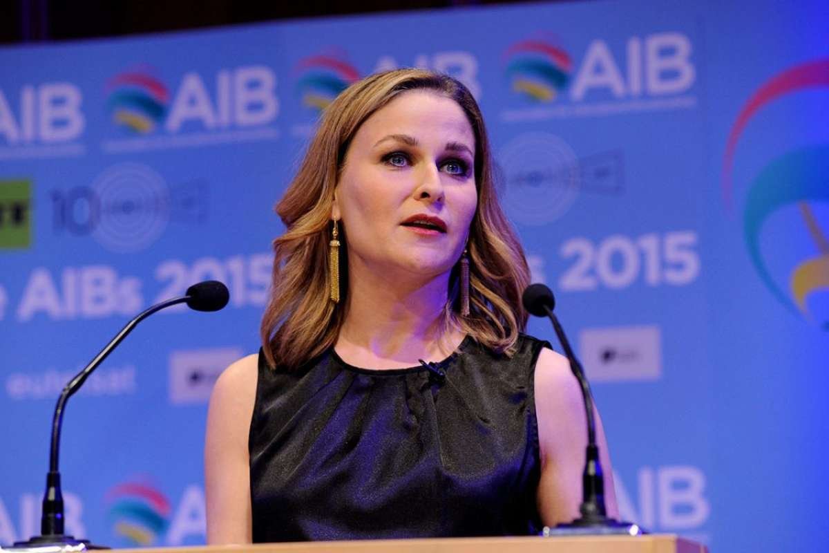 Breaking News Never Looked Better: Meet the Hottest Female News Anchors | Enterprise Wired