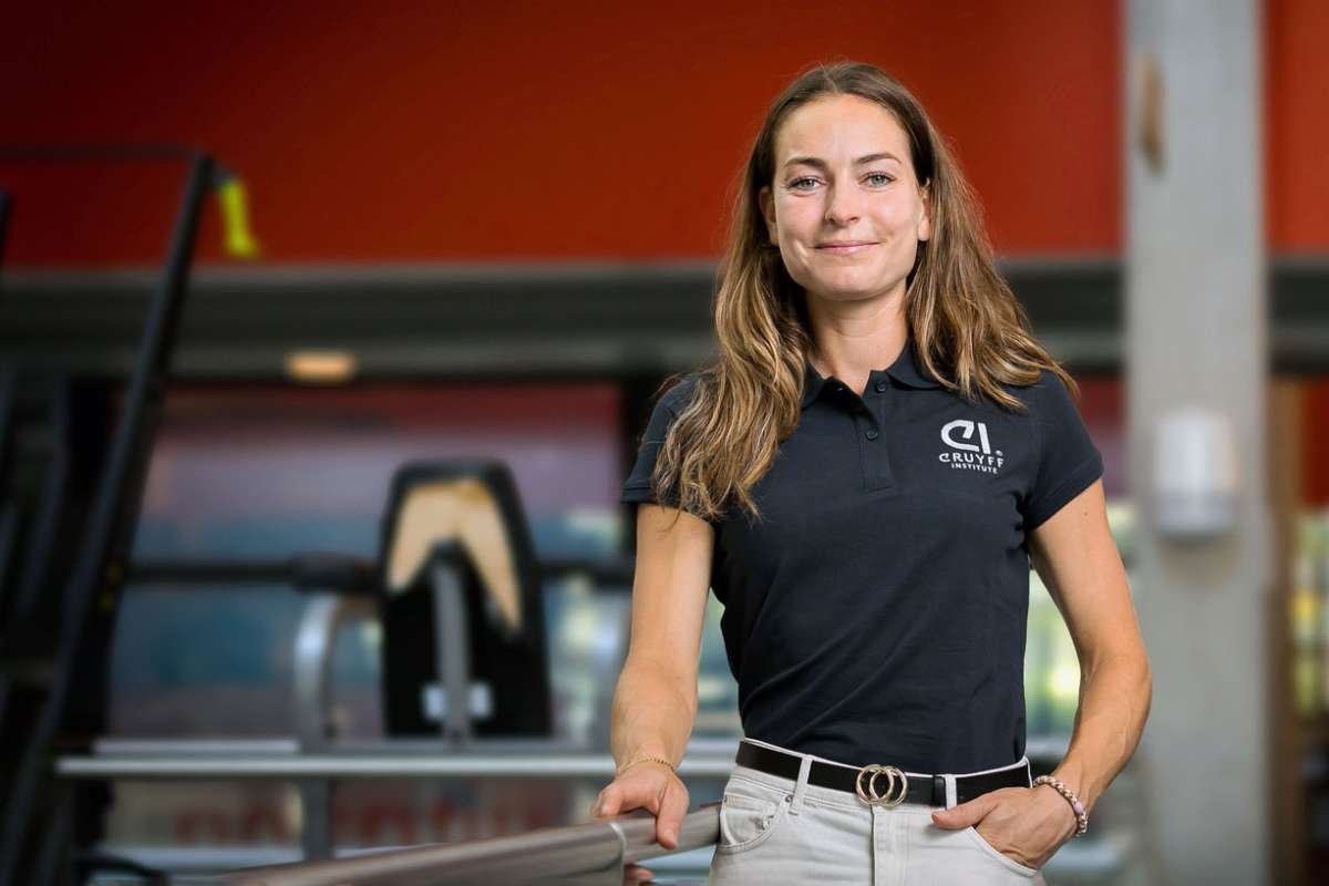 25 Beautiful Female Hockey Players Who Are Dominating the Ice Worldwide | Enterprise Wired