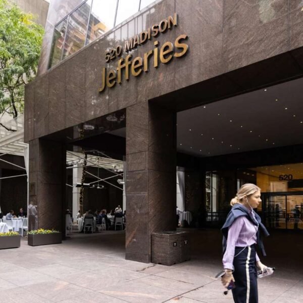 Source - bloomberg.com