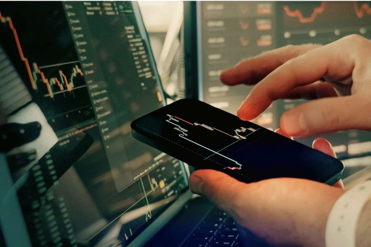 Trading Forex for Beginners: How to Think Like a Professional Trader From Day One? | Enterprise Wired