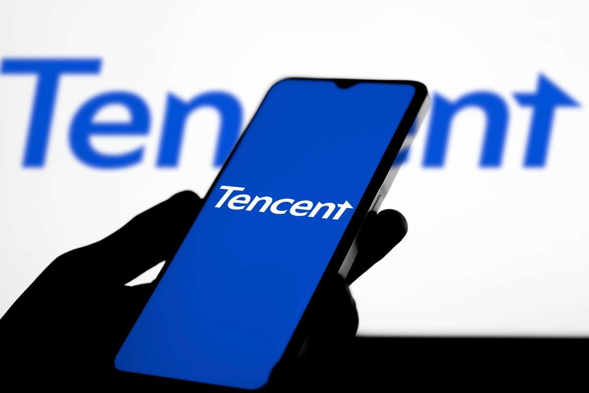 Tencent AI Chips: Oracle Reportedly Signs $7 Billion Lease Deal | Enterprise Wired